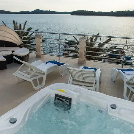Cezar Apartament *
