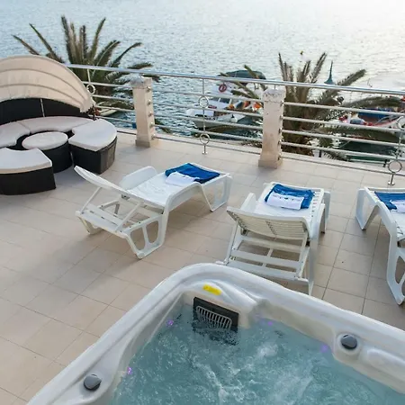 Cezar Apartament *