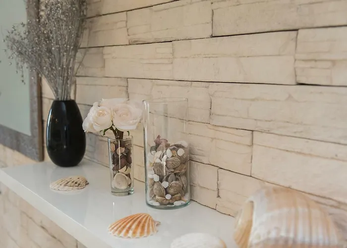 Cezar 罗戈兹尼察