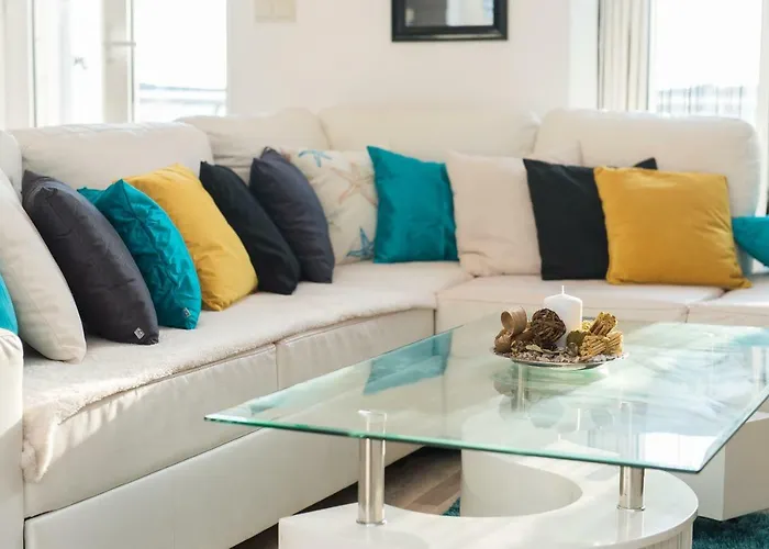 Cezar 罗戈兹尼察